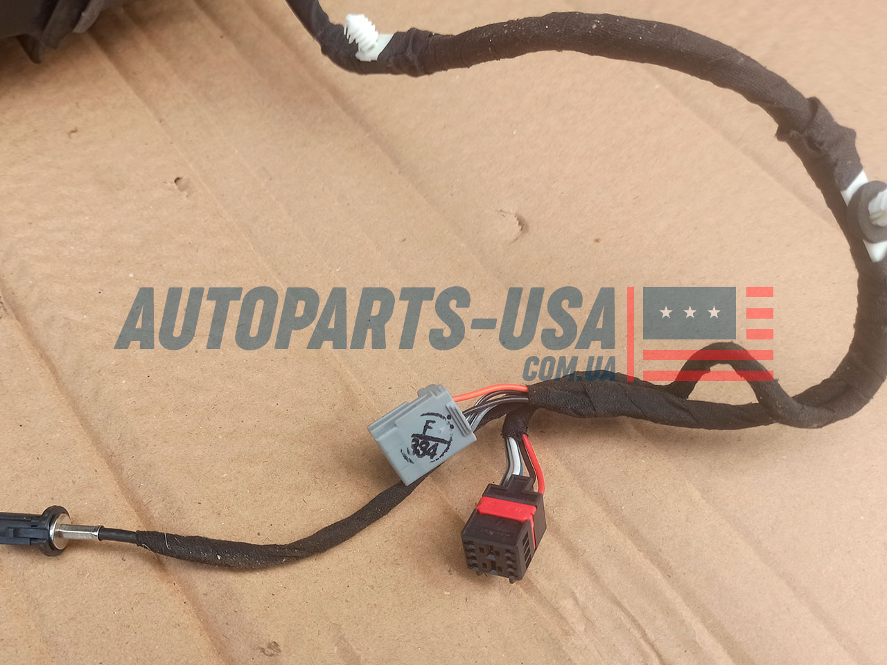 Дзеркало праве чорне Jeep Compass 2022-2025 68550694AA з BSM