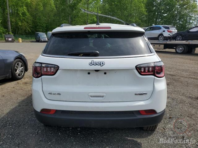 Jeep Compass Latitude 2024 White 2.0L — авто у розборі на запчастини Array