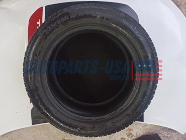 Комплект зимової гуми Triangle Snowlink 235/55R18 у відмінному стані Комплект зимової гуми Triangle Snowlink 235/55R18 у відмінному стані