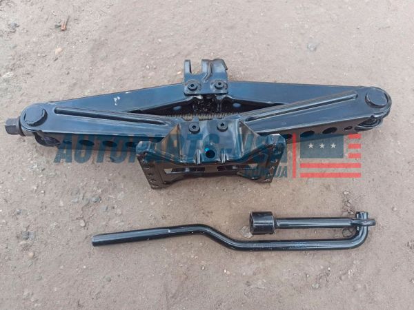 Домкрат Jeep Compass 2017-2025 68312896AC ручка домкрата 68312897AA гарний стан