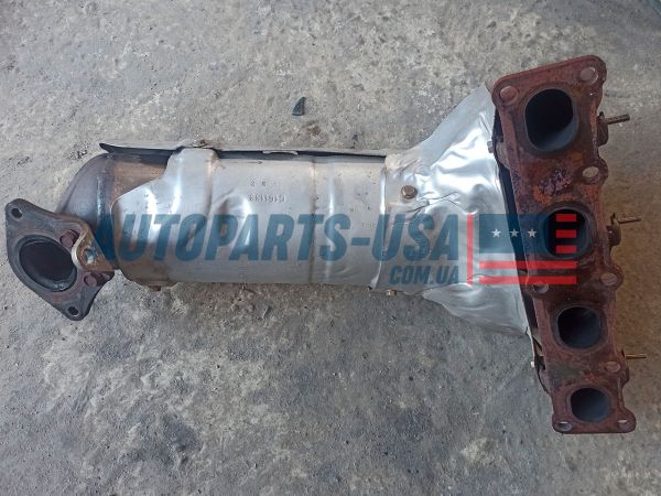 Катализатор в сборе со щитками и коллектором выпускным Mopar 68315810AA 35000 моль оригинал Катализатор в сборе со щитками и коллектором выпускным Mopar 68315810AA 35000 моль оригинал