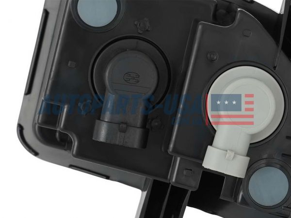 Поворотник із ДХВ drl передній правий Джип Ренегат 2015-2018 новий