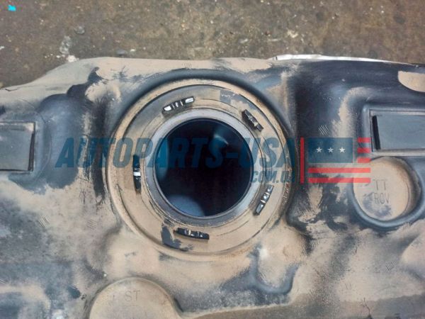 Паливний бак Jeep Cherokee 2020 3.2 68293775AC