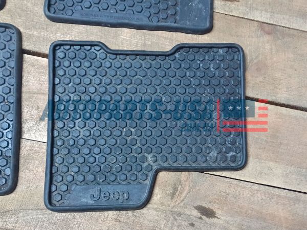 Original Mopar Jeep Renegade fussmatten set gummi Mopar 735697297