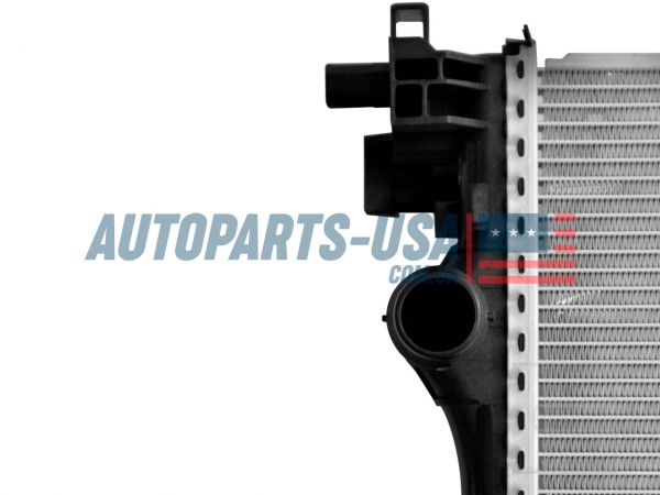 Аналог радіатор охолодження TYC 68273401AA для Jeep Compass 2.4 Аналог радіатор охолодження TYC 68273401AA для Jeep Compass 2.4