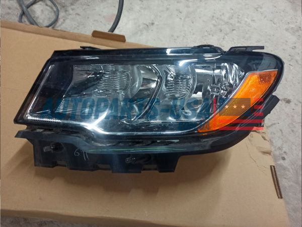 Фара передня ліва в зборі Jeep Compass 2017-2021 галоген з кріпленням 55112707AC оригінал ідеальний стан